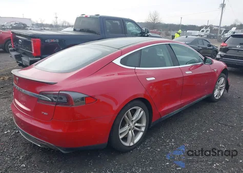 2013 Tesla Model S Performance из США, поврежденный, VIN 5YJSA1CP1DFP11637